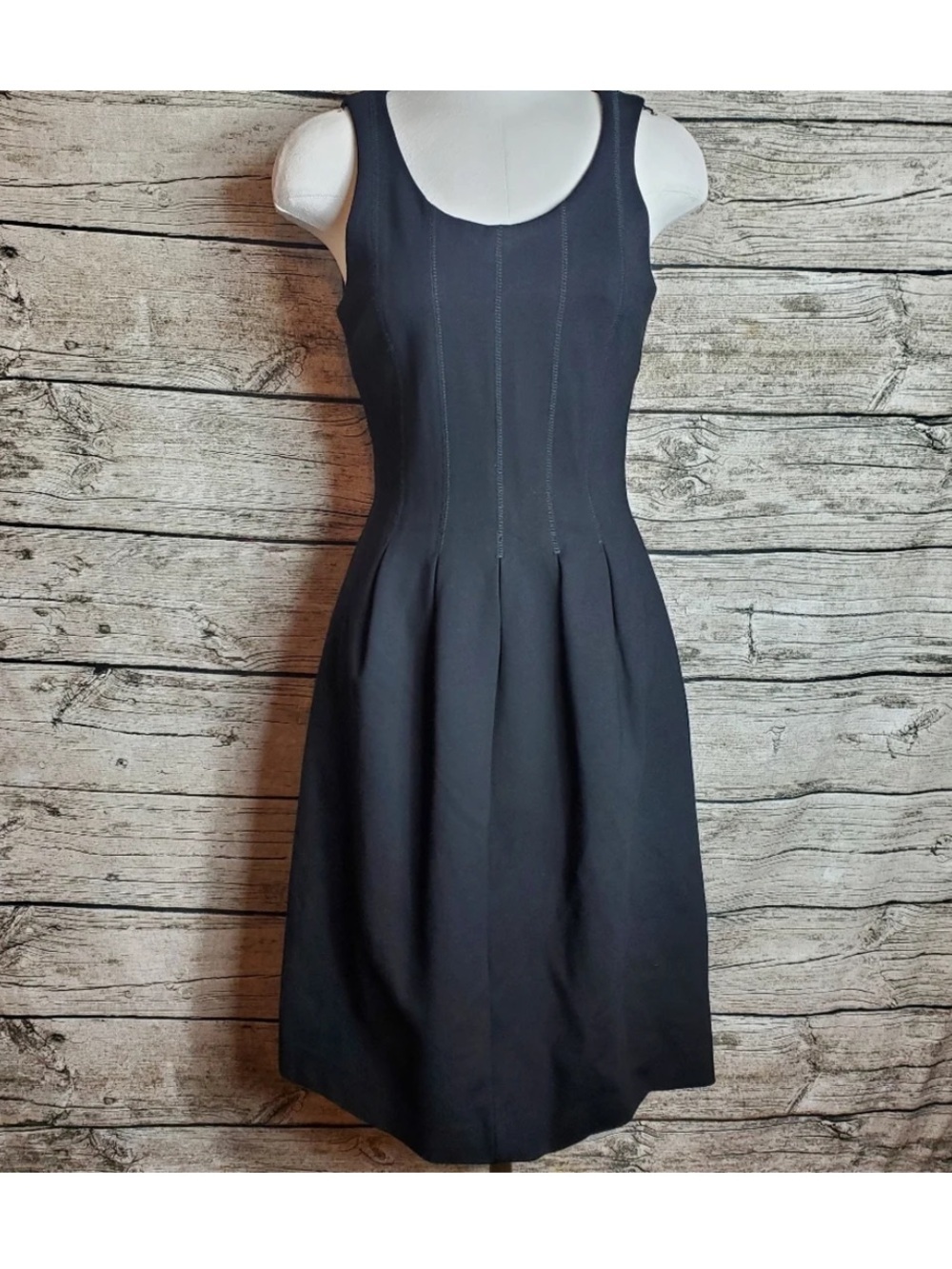 J Crew 6 Sleeveless Black Fit-and-Flare Dress